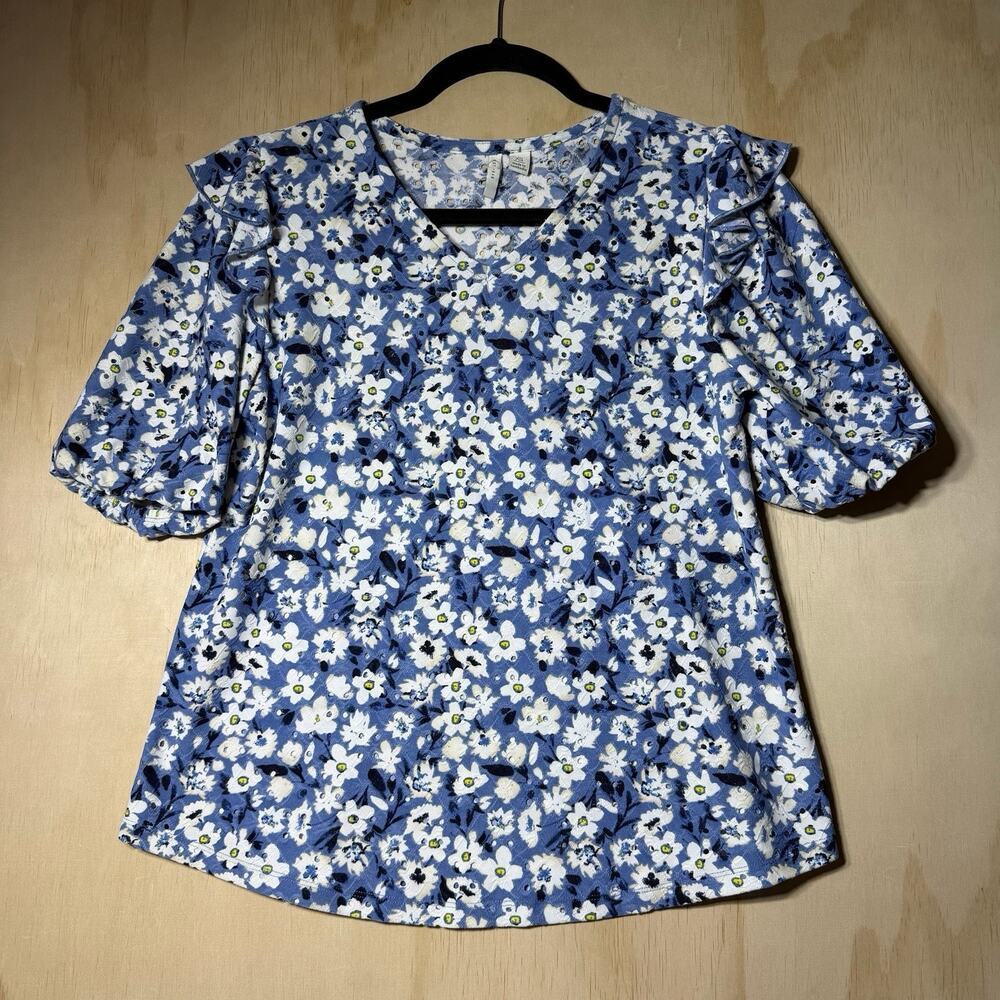 EST 1946 Women’s Blue Floral Eyelet Blouse Ruffle Sleeve Lightweight Stretch Top